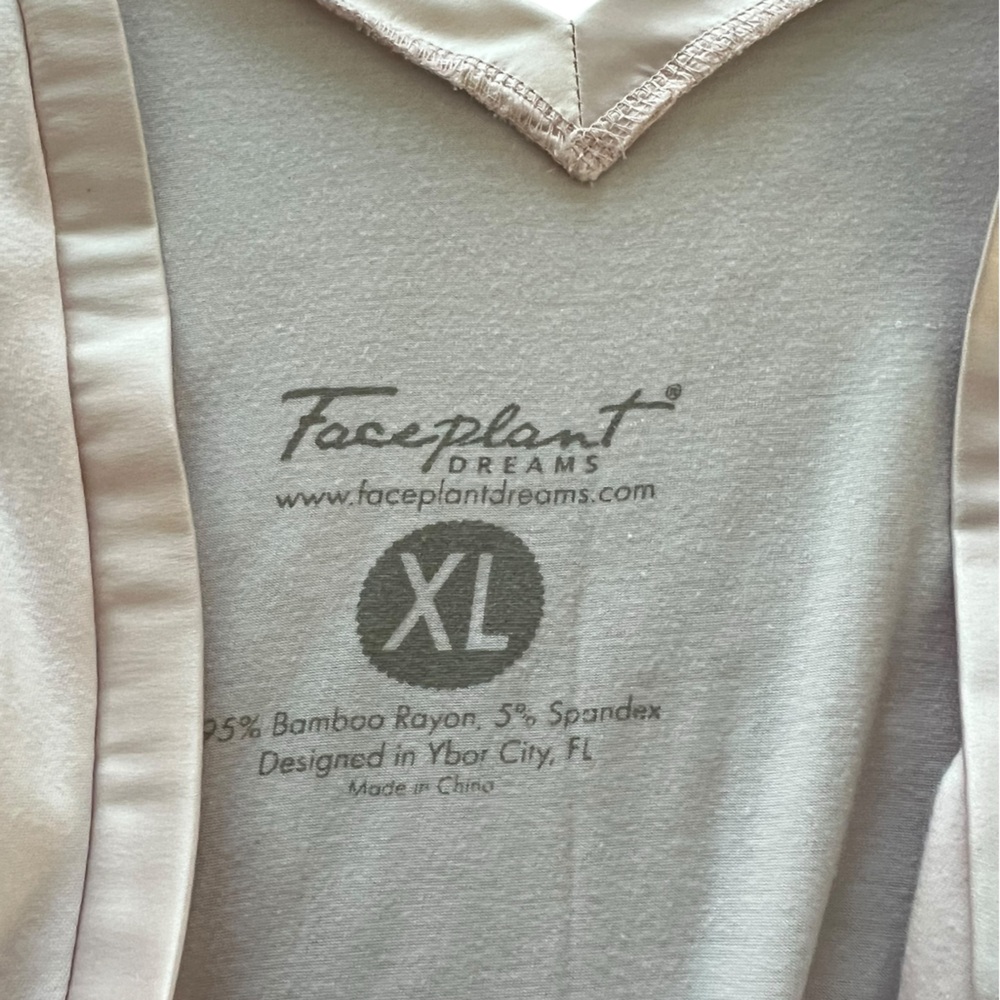 Faceplant Dreams Bamboo V-Neck Nightshirt Pink Size Xl View 5